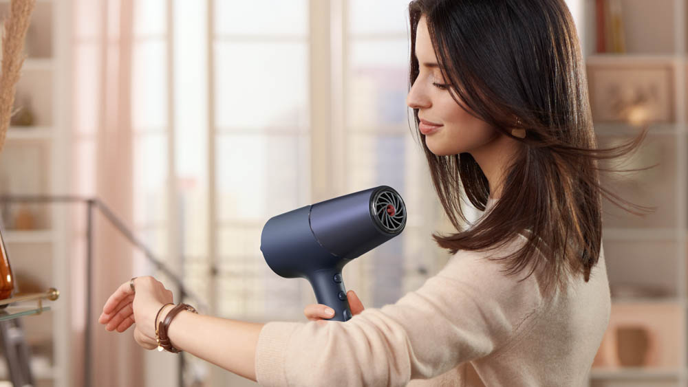 Philips Thermoshield Hair Dryer (Box Damaged) - Image 3