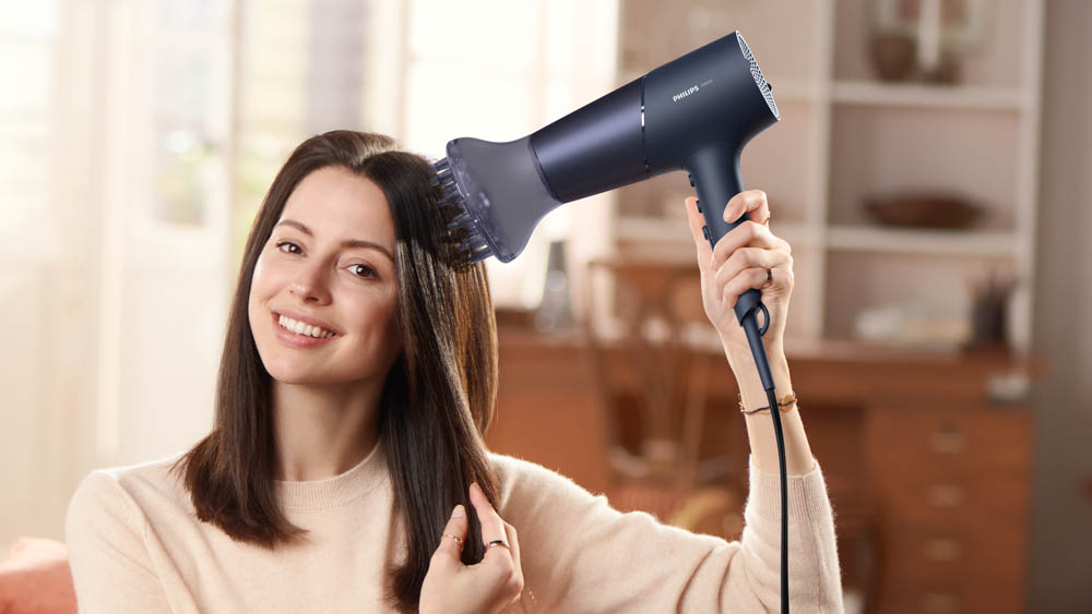 Philips Thermoshield Hair Dryer (Box Damaged) - Image 5
